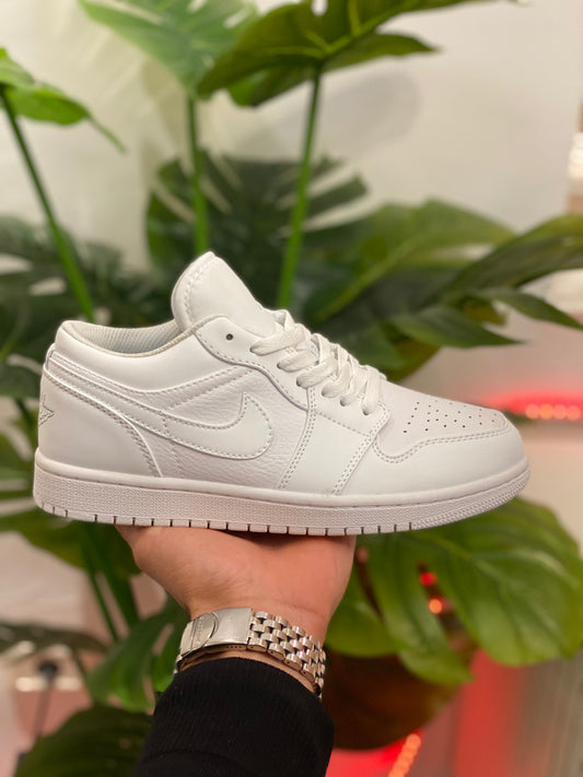 Air Jordan 1 white low
